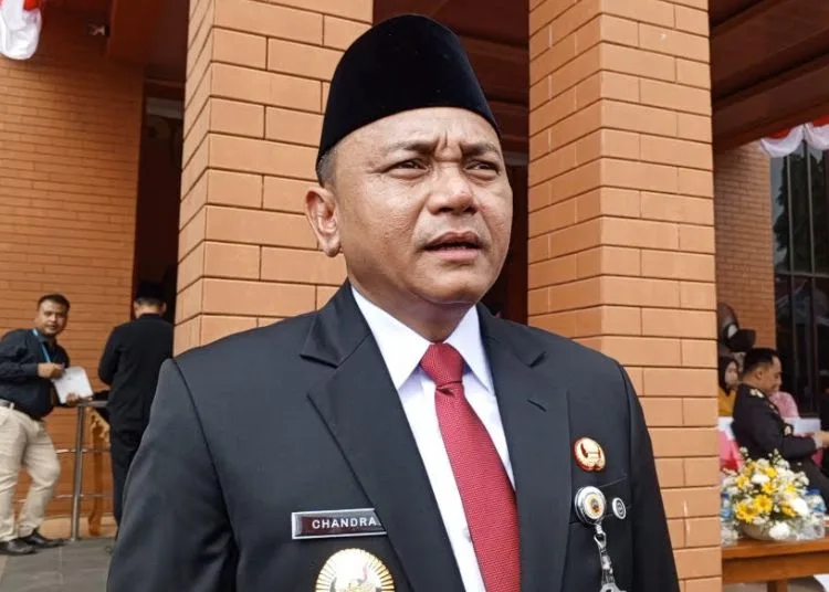 Wakil Bupati Pati, Risma Ardhi Candra diwawancara usai menghadiri Upacara Hari Bayangkara ke-79 di Mapolresta Pati pada Selasa, 1 Juli 2025. (Setyo Nugroho/Lingkarjateng.id)