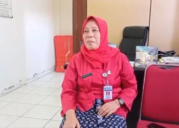 Pemkab Semarang Siapkan Upaya Perlindungan Kasus Viral 2 Anak Dirantai di Boyolali 27 Kepala Dinsos Kabupaten Semarang, Istichomah. (Hesty Imaniar/Lingkarjateng.id)