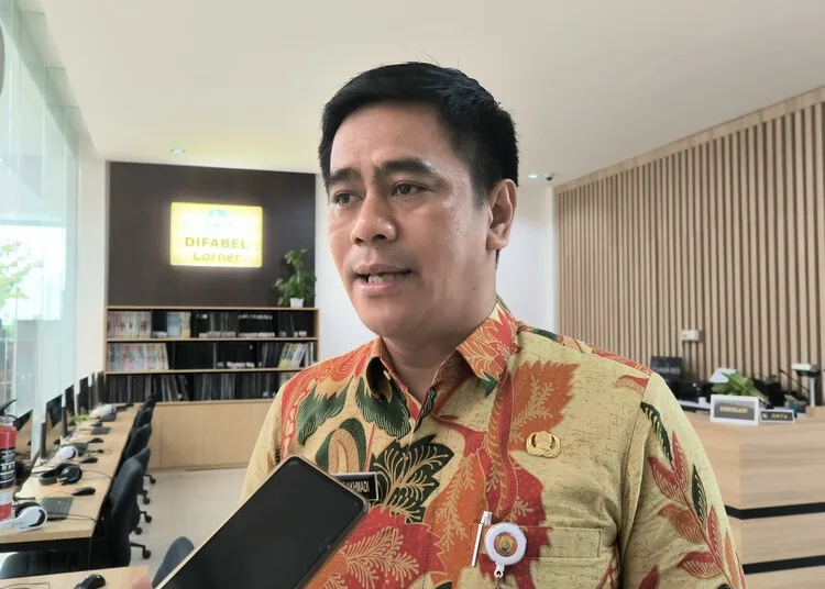 Kendal Raih Peringkat 3 Tingkat Kegemaran Membaca se-Jawa Tengah 25 Kepala Dinarpus Kendal, Wahyu Yusuf Akhmadi. (Arvian Maulana/Lingkarjateng.id)