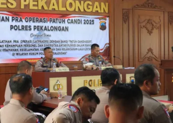 Suasana latihan pra Operasi Patuh Candi 2025 yang digelar di Aula Polres Pekalongan, Jumat, 11 Juli 2025. (Fahri Akbar/Lingkarjateng.id)