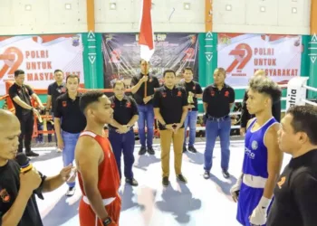 Kejuaraan "Street Boxing Event Tahun 2025" yang digelar Polda Jawa Tengah di Gor Pandaranan, Wujil, Ungaran, Kabupaten Semarang, Minggu, 6 Juli 2025. (Antara)
