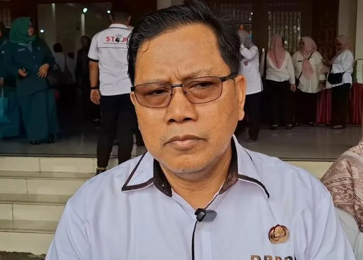 5 Persen RT di Kota Semarang Tak Mau Ajukan Dana Operasional Rp25 Juta 25 Kepala Bidang Pemberdayaan Masyarakat dan Data Informasi DP3A Kota Semarang Sunardi saat diwawancara awak media pada Rabu, 13 Agustus 2025. (Syahril Muadz/Lingkarjateng.id)