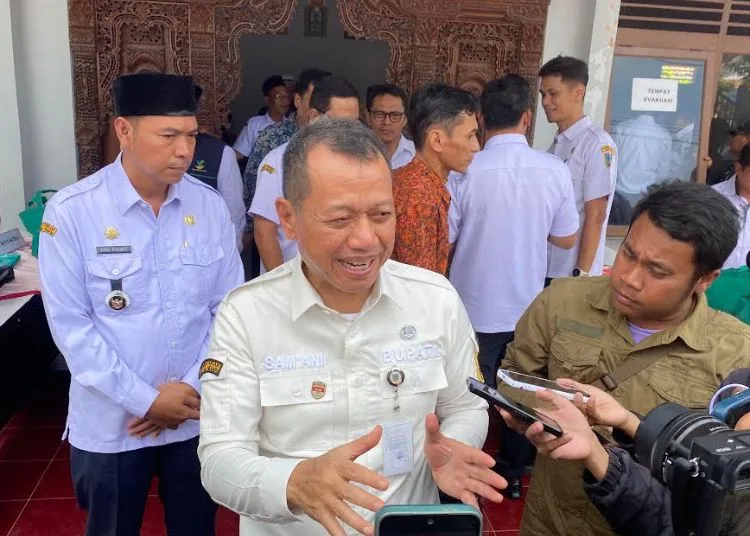 Kabar Gembira! Pemkab Kudus Hapus Denda PBB hingga Akhir Tahun 2025 25 Bupati Kudus Sam’ani Intakoris. (Fahtur Rohman/Lingkarjateng.id)