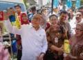 Menteri Koordinator Bidang Pangan, Zulkifli Hasan, meninjau operasional Koperasi Kelurahan Merah Putih Gedawang, Kecamatan Banyumanik, Kota Semarang, pada Kamis, 28 Agustus 2025. (Pemprov Jateng/Lingkarjateng.id)