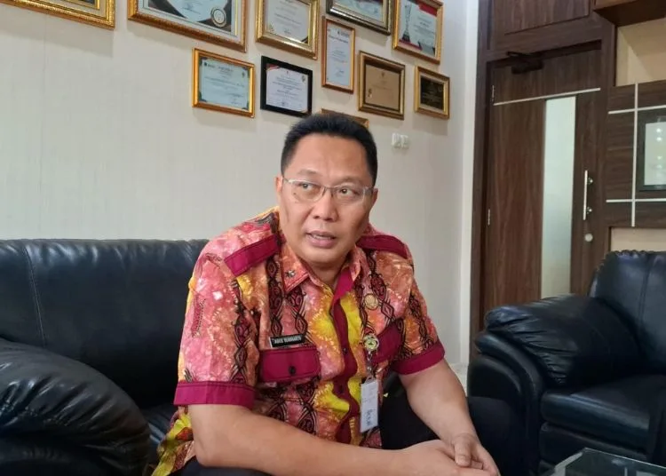 Kebakaran Sumur Minyak di Blora Padam, ESDM Jateng Siapkan Penutupan Permanen 25 Kepala Dinas Energi dan Sumber Daya Mineral (ESDM) Jawa Tengah, Agus Sugiharto saat diwawancara, Rabu, 27 Agustus 2025. (Rizky Syahrul/Lingkarjateng.id)