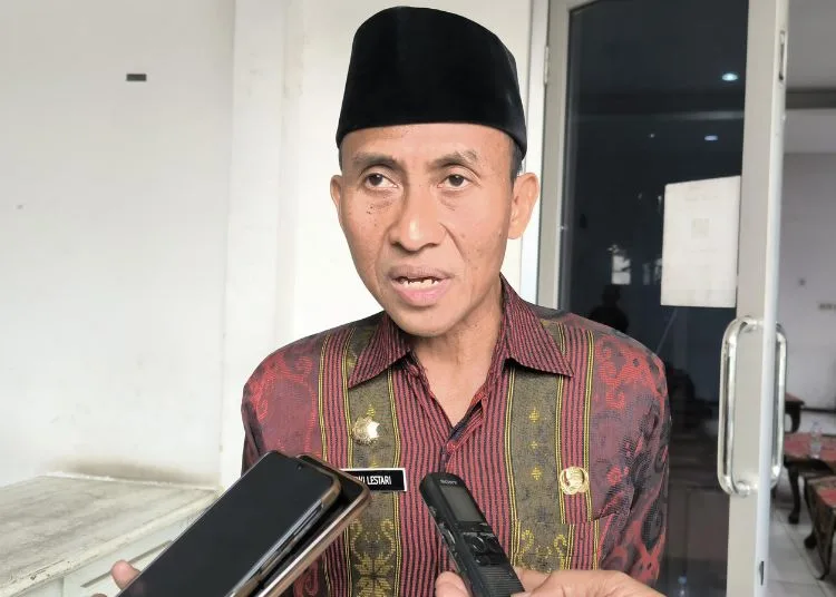 Optimis Target PAD Tercapai, Pemkab Kendal Bakal Optimalkan Penarikan Pajak 25 Pj Sekda Kendal, Agus Dwi Lestari. (Arvian Maulana/Lingkarjateng.id)