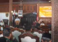 Pemkab Jepara Gandeng Kades hingga Babinsa Verifikasi Data Penerima Bansos 26 Kegiatan pengarahan tiga pilar di Pendopo Kartini Jepara pada Jumat, 22 Agustus 2025. (Tomi Budianto/Lingkarjateng.id)