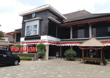 Kantor DPRD Salatiga. (Angga Rosa/Lingkarjateng.id)