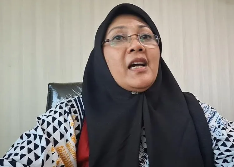 Akhir Agustus, 177 Koperasi Merah Putih di Semarang Ditarget Punya Usaha 25 Sekretaris Dinas Koperasi dan UMKM Kota Semarang Lin Indriawati Dewi Mayasari saat diwawancarai pada Selasa, 26 Agustus 2025. (Syahril Muadz/Lingkarjateng.id)