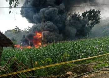 Kebakaran hebat yang terjadi di sumur minyak di Blora. (Dok. fo Lingkarjateng.id)