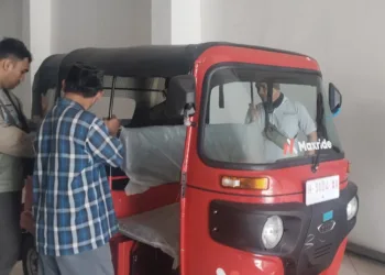 Penampakan unit angkutan bajaj online yang beroperasi di Kota Semarang. (Syahril Muadz/Lingkarjateng.id)