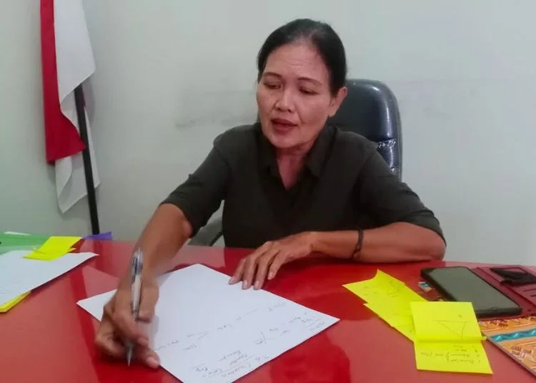 KPA Ungkap 115 Kasus HIV di Kudus Banyak Ditemukan dari Perilaku LSL 25 Manager Penanggulangan HIV/AIDS Komisi Penanggulangan AIDS (KPA) Kudus, Eni Mardiyanti. (Nisa Hafizhotus Syarifa/Lingkarjateng.id)