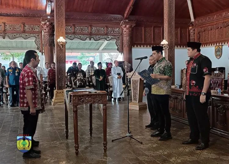Penyegaran Birokrasi, Bupati Jepara Lantik 95 Pejabat Eselon III dan IV 26 Penyegaran Birokrasi Bupati Jepara Lantik 95 Pejabat Eselon III dan IV