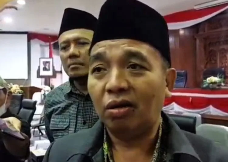 Ketua DPRD Rembang Abdul Rauf. (Lingkar Network/Lingkarjateng.id)