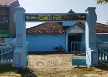 SMP Katolik ST Louis Randublatung di Kabupaten Blora resmi ditutup karena tidak mendapat siswa baru. (Lingkarjateng.id)