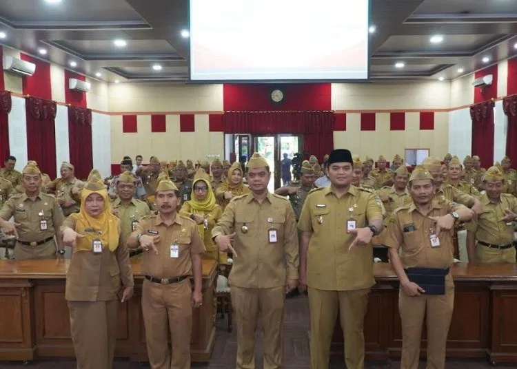 Tingkatkan Kapasitas Pegawai, Bupati Jepara Lantik 35 Pejabat 26 Tingkatkan Kapasitas Pegawai Bupati Jepara Lantik 35 Pejabat2
