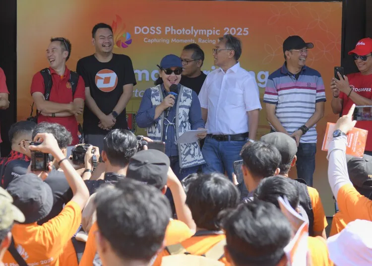 Walkot Agustina Siapkan Jalur Penghubung Kawasan Heritage Semarang Lama 25 Wali Kota Semarang, Agustina Wilujeng Pramestuti, saat menghadiri DOSS Photolympic 2025 Chapter Semarang di Oudetrap Kota Lama, Minggu, 21 September 2025. (Pemkot Semarang/Lingkarjateng.id)