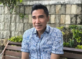 Wakil Bupati Kendal yang juga selaku Ketua Satgas MBLB, Benny Karnadi saat diwawancarai, Selasa, 16 September 2025. (Arvian Maulana/Lingkarjateng.id)