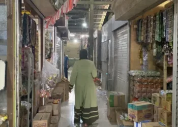 Aktivitas pedagang di Pasar Brayung, Desa Kesambi, Kecamatan Mejobo, Kabupaten Kudus, Selasa, 2 September 2025. (Nisa Hafizhotus S./Lingkarjateng.id)