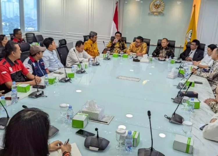 Fraksi Golkar DPRD Jateng Bahas RUU Transportasi Online di DPR 26 Fraksi Golkar DPRD Jateng Bahas RUU Transportasi Online di DPR2