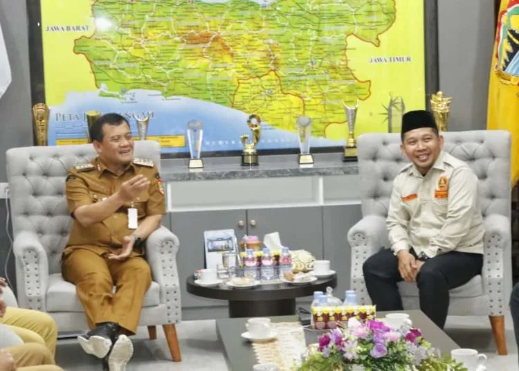 Gubernur Jateng Akan Libatkan Ormas dalam Program Pengentasan Kemiskinan1