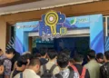 Job Fair Kudus 2025 Dibuka Hari Ini, Peserta Bisa Datang Langsung dan Online 28 Ribuan pencari kerja memadati Gedung Graha Mustika Kudus dalam Job Fair 2025, Jumat, 10 Oktober 2025. (Fahtur Rohman/Lingkarjateng.id)