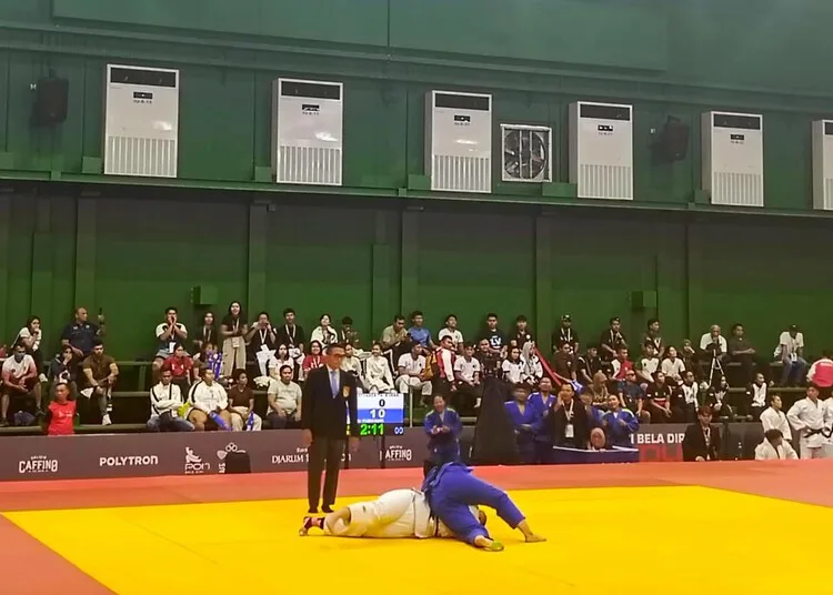 Mohammad Saleh Apresiasi Penampilan Tim Judo Jateng di PON Bela Diri 2025 26 Judo PON Bela Diri 2025