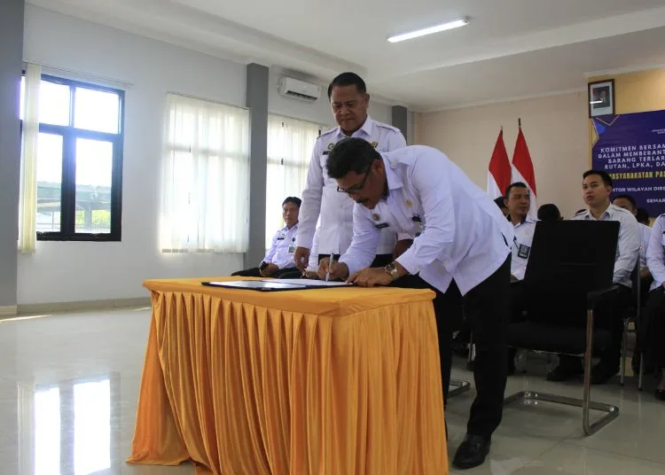 Kanwil Ditjenpas Jateng Komitmen Jaga Integritas Pemasyarakatan 25 Suasana Penandatanganan Komitmen Bersama Petugas Pemasyarakatan secara serentak yang digelar oleh Direktorat Jenderal Pemasyarakatan, Senin, 20 Oktober 2025. (Kemenkumham Jateng/Lingkarjateng.id)