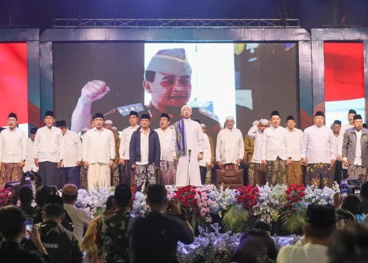 Pemprov Jateng Launching Program Beasiswa Santri dan Pengasuh Pesantren 26 Pemprov Jateng Launching Program Beasiswa Santri dan Pengasuh Pesantren1