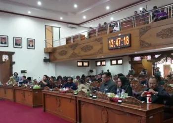 Sidang paripurna penyampaian hasil kinerja Pansus Hak Angket DPRD Pati, Jumat, 31 Oktober 2025. (Lingkar News Network/Lingkarjateng.id)