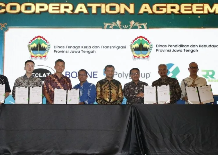 Terbukti Kurangi Kemiskinan Ahmad Luthfi Dorong Daerah di Jateng Tiru KEK Kendal