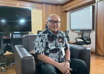 Kepala Dinas Kelautan dan Perikanan (DKP) Provinsi Jawa Tengah, Endi Faiz Effendi. (Rizky Syharul/Lingkarjateng.id)
