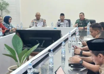 Kegiatan sosialisasi dan pembentukan Satgas Program Makanan Bergizi Gratis (MBG) di Kabupaten Kendal, Jumat, 4 Oktober 2025. (Anik Winda/Lingkarjateng.id)