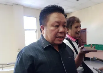 DPRD Salatiga Nilai Biopori Jadi Solusi Jangka Panjang Atasi Banjir dan Sampah 32 Ketua DPRD Kota Salatiga Dance Ishak Palit. (Angga Rosa/Lingkarjateng.id)