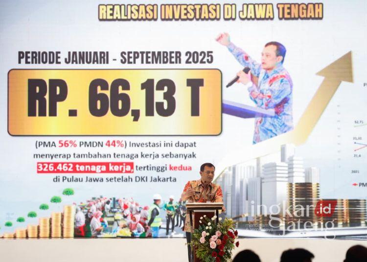 Gubernur Jateng Dorong Pemda Tiru Semarang Gaet Investasi Lewat Forum Bisnis 25 Gubernur Jawa Tengah Ahmad Luthfi dalam acara Semarang Business Forum di Semarang, Selasa, 18 November 2025. (Humas Pemprov Jateng)