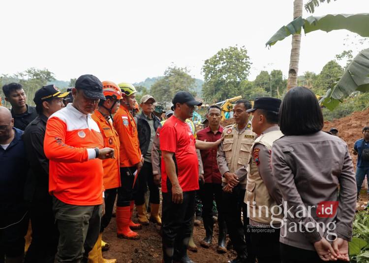 Gubernur Jateng Minta Bupati Cilacap Siapkan Lahan untuk Relokasi Korban Longsor 26 Gubernur Luthfi 7