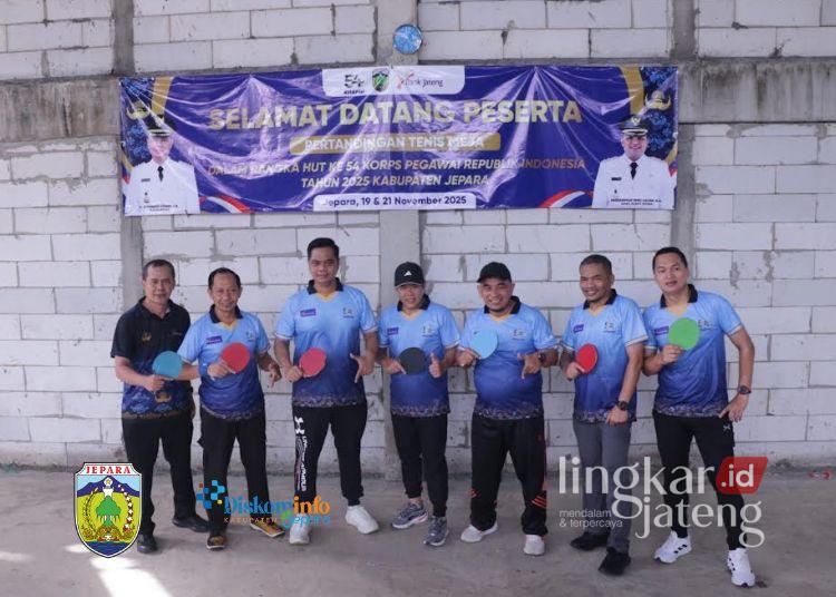 Kampanyekan Gaya Hidup Sehat Bupati Jepara Ajak Warga Biasakan Olahraga 1