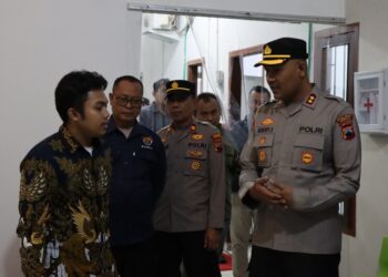 Polisi Cek SPPG Sijeruk Pasca Dugaan Keracunan MBG di SMPN 1 Kendal