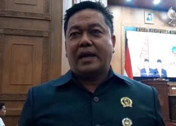 DPRD Pati Setujui Rencana Utang Rp90 Miliar yang Diajukan Bupati Sudewo 28 Ketua DPRD Pati, Ali Badrudin. (Lingkarnews Network/Lingkarjateng.id)