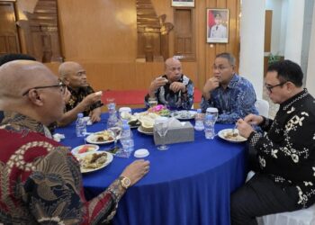 Ketum JMSI Teguh Santosa menghadiri Gala Dinner di Gedung Negara Provinsi Banten, Sabtu malam, 29 November 2025. (JMSI Network/Lingkarjateng.id)