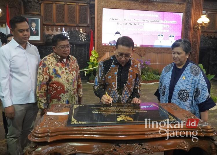 Menteri Kebudayaan Fadli Zon meresmikan alih fungsi Pendopo Kabupaten Jepara menjadi Museum R.A. Kartini, Sabtu, 15 November 2025. (Humas Pemkab Jepara/Lingkarjateng.id)