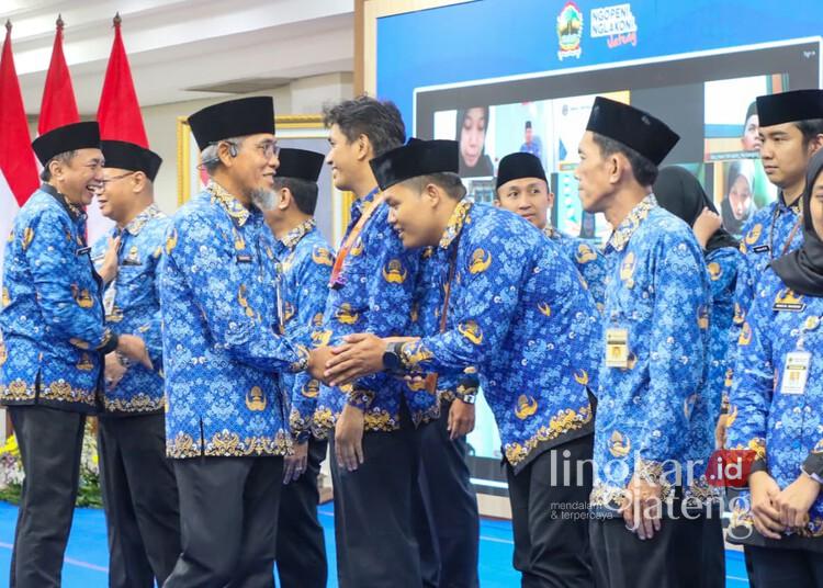 Lantik 598 Pejabat Baru, Sekda Jateng Minta Jaga Amanah dan Integritas 26 Sekda Jateng 5