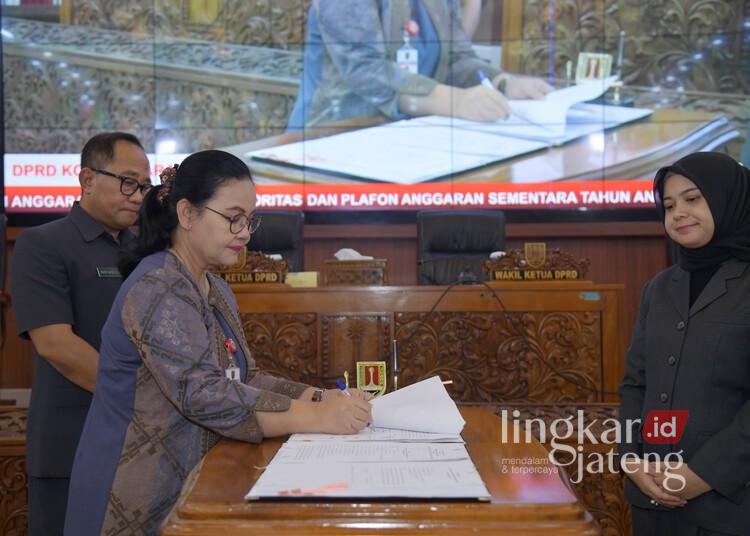 Wali Kota Semarang, Agustina Wilujeng Pramestuti, saat rapat bersama DPRD Kota Semarang pada beberapa waktu lalu. (Humas Pemkot SemarangLingkarjateng.id)