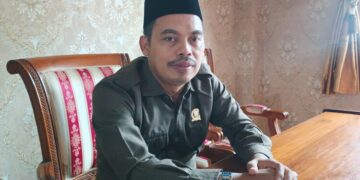 Komisi B DPRD Jepara Ajak Warga Perkuat Gerakan Pengelolaan Sampah 14 Anggota Komisi B DPRD Jepara, M. Latifun. (Tomi Budianto/Lingkarjateng.id)