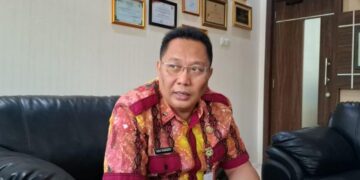 Kepala Dinas ESDM Jawa Tengah, Agus Sugiharto saat ditemui di kantornya, Rabu, 17 Desember 2025. (Rizky Syahrul/Lingkarjateng.id)