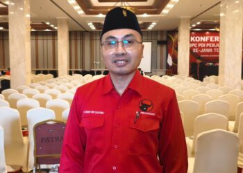 Ketua DPC PDIP Kota Semarang periode 2025-2030, Endro Dwi Cahyono. (Syahril Muadz/Lingkarjateng.id)