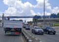Volume Kendaraan di Kabupaten Semarang Diprediksi Naik 60 Persen Selama Nataru 34 Kendaraan melintas di jalan kawasan Exit Tol Bawen, Kabupaten Semarang. (Hesty Imaniar/Lingkarjateng.id)