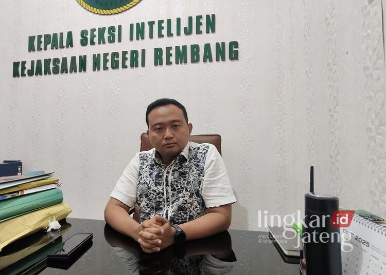 Kejari Rembang Siap Dalami Kasus Sumur Minyak Ilegal Jika Rugikan Negara 25 Kasi Intelijen Kejari Rembang, Yusni Febriansyah Efendi. (Lingkarnews Network/Lingkarjateng.id)