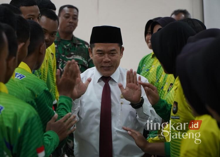 Ketua DPRD Jepara Minta Desa Percepat Pembaruan DTKS untuk Pastikan Warga Miskin Terdata 25 Ketua DPRD Jepara, Agus Sutisna. (Tomi Budianto/Lingkarjateng.id)