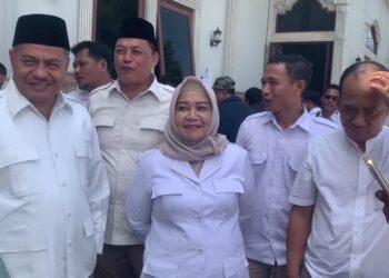 DPRD Jateng Nilai Program Presiden Prabowo Perkuat Ekonomi Rakyat 26 Ketua Komisi B DPRD Jawa Tengah, Sri Hartini (tengah). (M. Burhanuddin Aslam/Lingkarjateng.id)